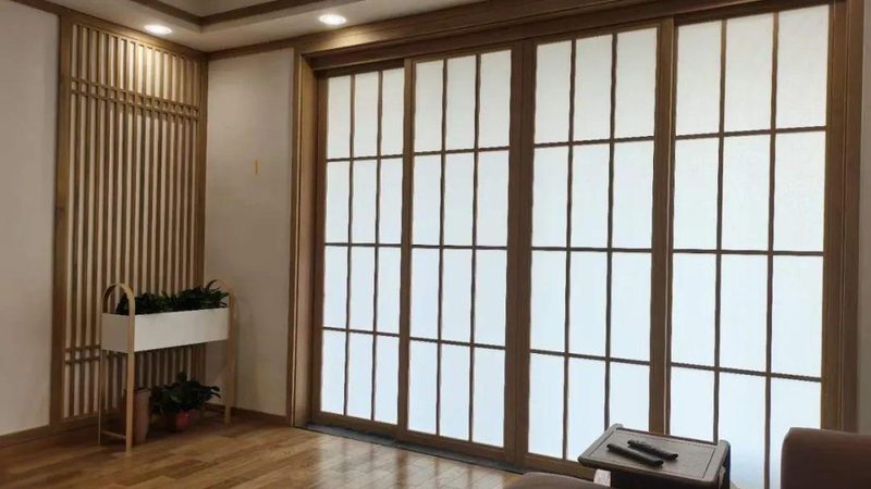 上海实木门开裂维修报价